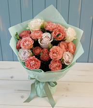 Букет цветов из:  Розы в Часовне