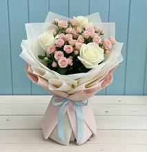 Букет цветов из:  Розы в Часовне