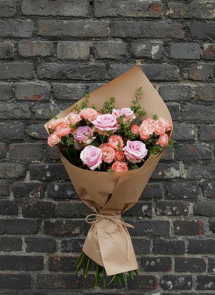 Букет цветов из: Розы в Часовне