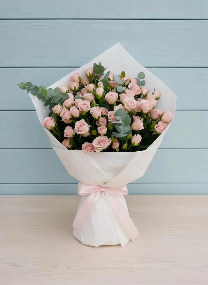 Букет цветов из: Розы в Часовне