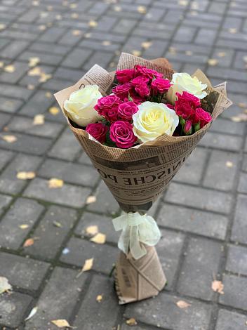 Букет цветов из: Розы в Часовне