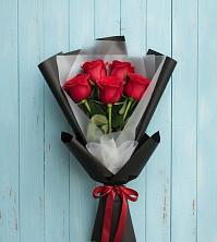 Букет цветов из:  Розы в Часовне