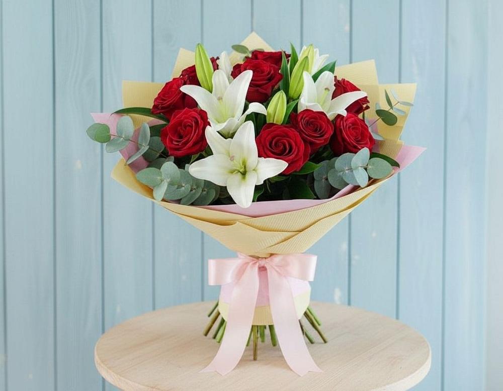 Букет цветов из: Лилии и Розы в Часовне